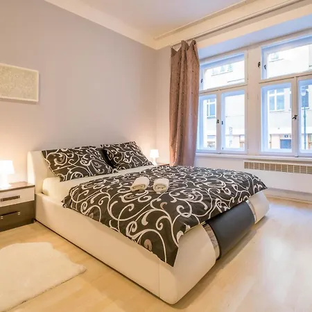 Chest Design Apartment Prague