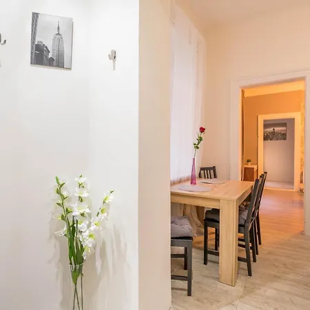 Chest Design Apartment